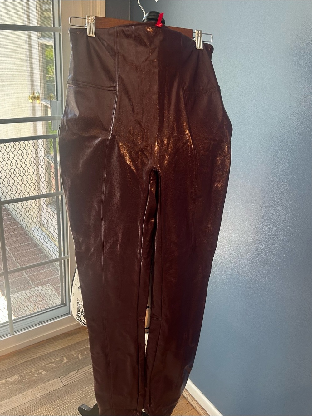 SPANX Faux Patent Leather Leggings Ruby - Picture 2 of 14